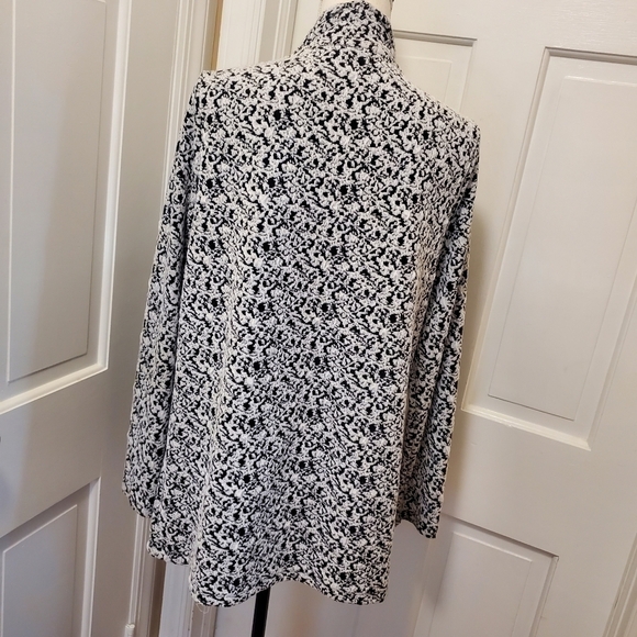 Kut from the Cloth Open front Cascading Knit Cardigan size Large, classic - Picture 3 of 8